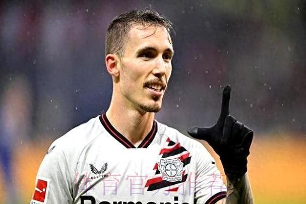 西媒:A费转会谈判无进展 皇马考虑格里马尔多 西媒:A费转会谈判无进展 皇马考虑格里马尔多